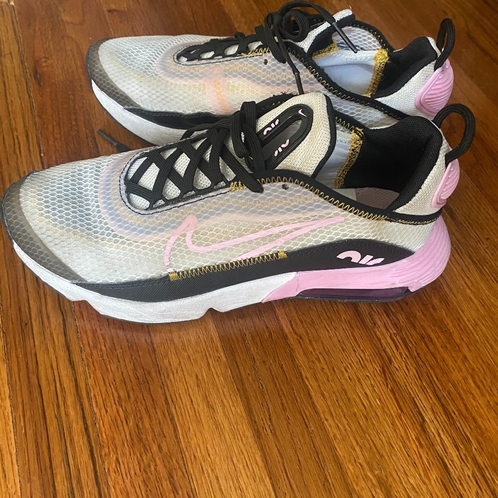 Girls Nike air max